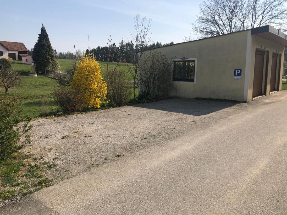 Amstetter'S Ferienwohnung Waldenstein  Esterno foto