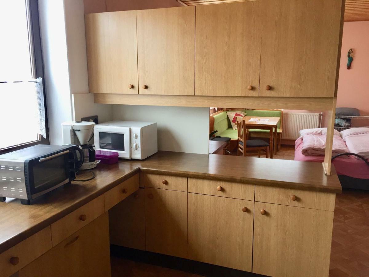 Amstetter'S Ferienwohnung Waldenstein  Esterno foto